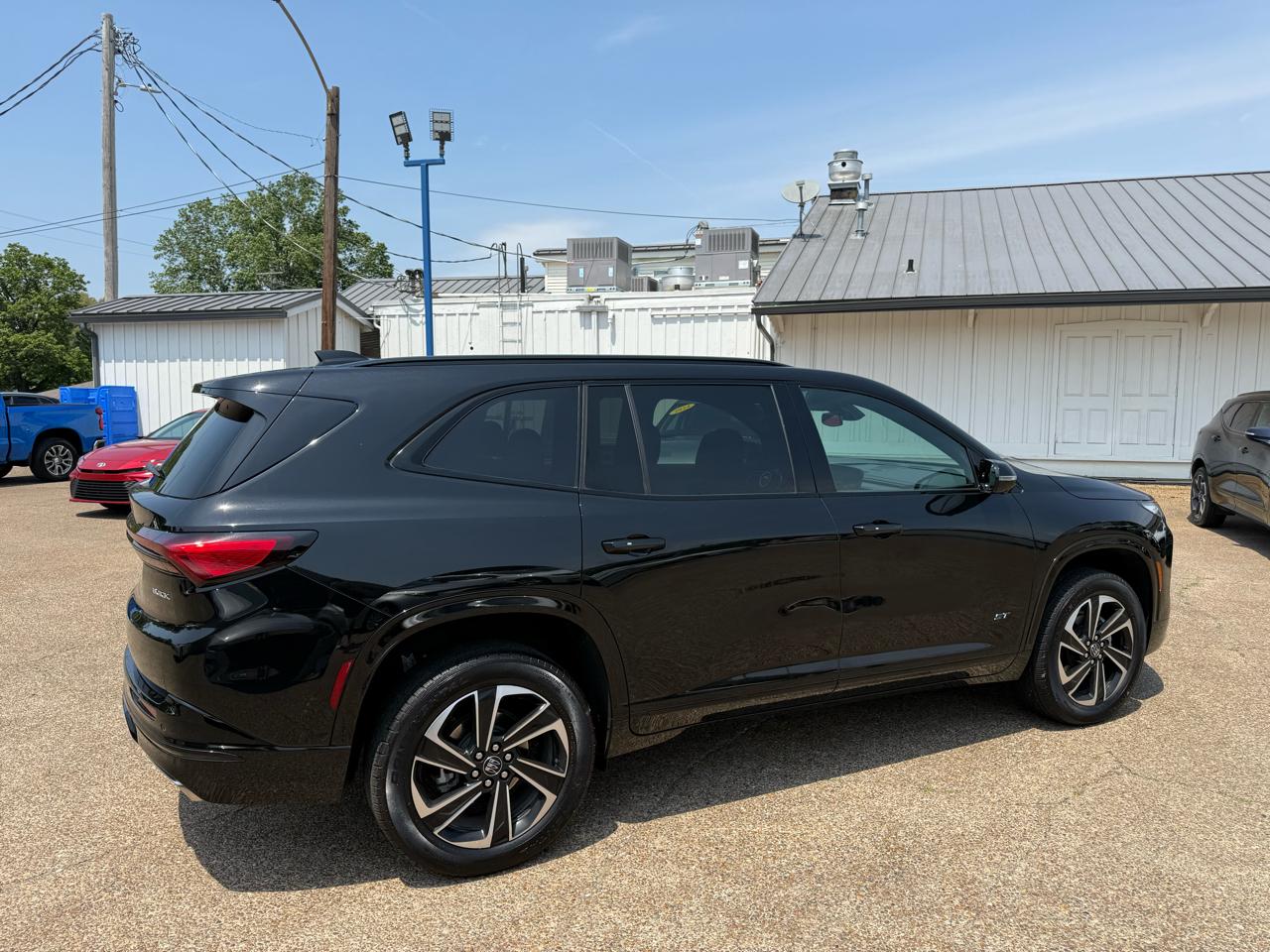 Buick Enclave 4dr Sport Touring 2025