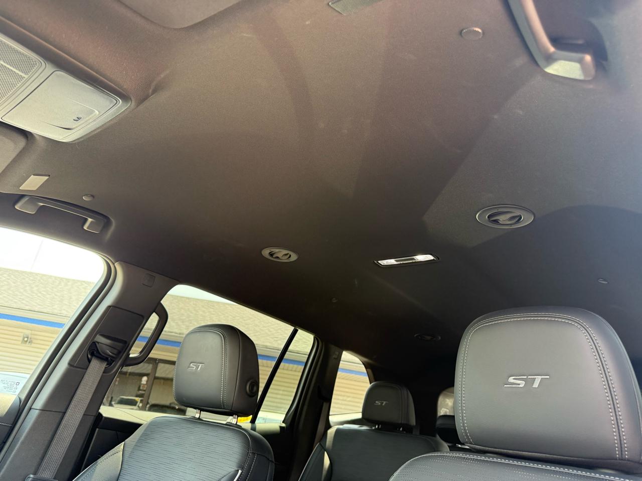 Buick Enclave 4dr Sport Touring 2025