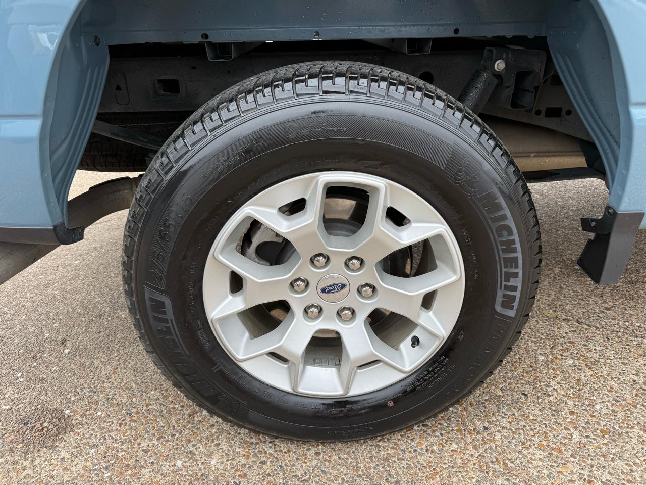 Ford F-150 4WD SuperCab 145" STX 2023