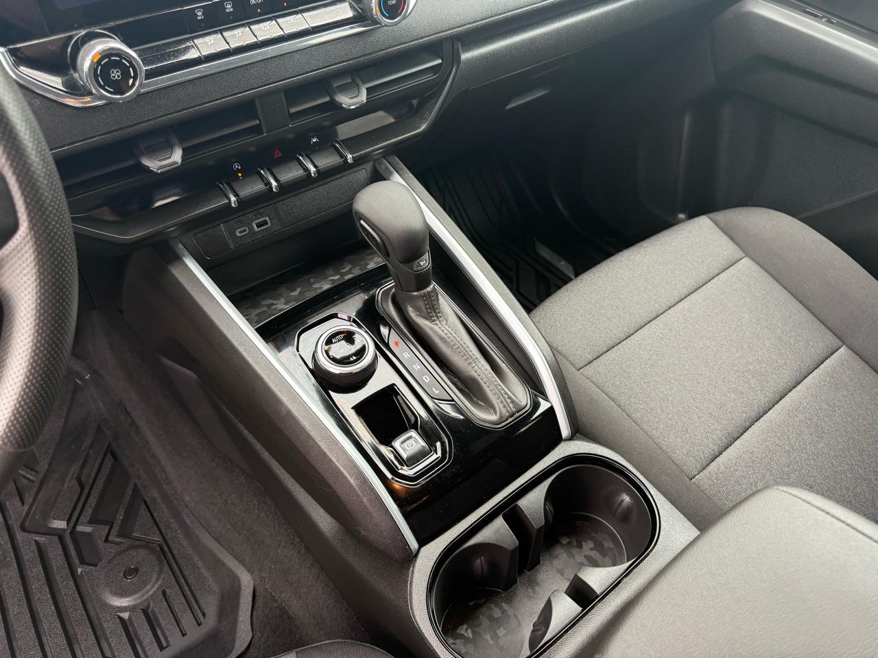 Chevrolet Colorado 4WD Crew Cab Trail Boss 2024