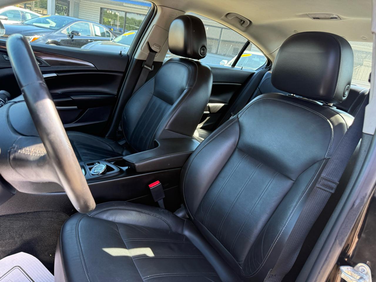 Buick Regal 4dr Sdn Turbo FWD 2016