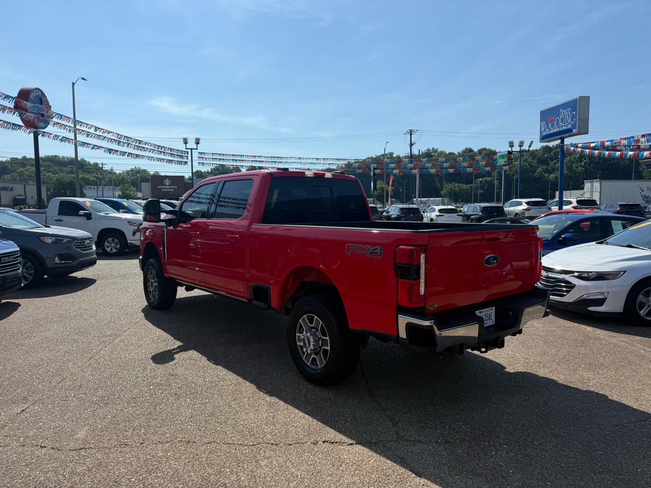 Ford Super Duty F-250 SRW Lariat 4WD SuperCab 6.75' Box 2024
