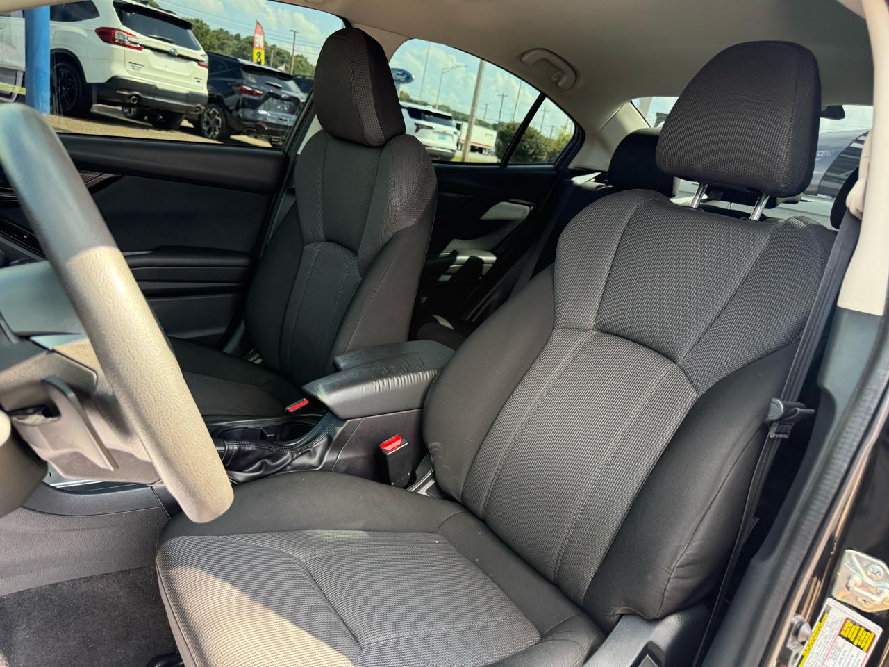 Subaru Impreza 2.0i Premium 4-door CVT 2019