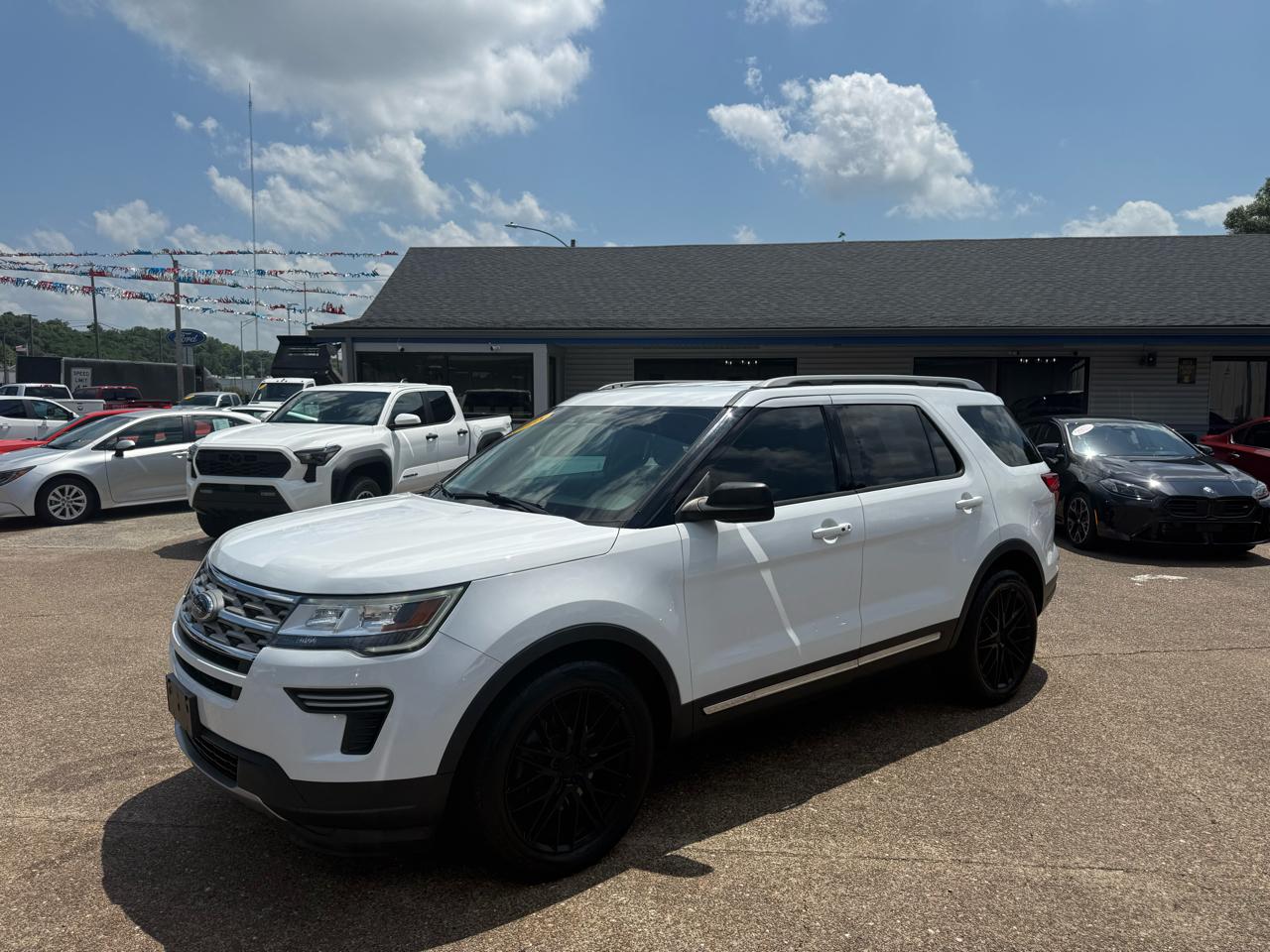 Ford Explorer FWD 4dr XLT 2018