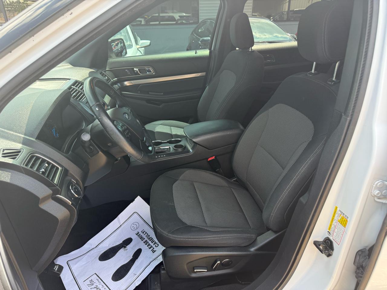 Ford Explorer FWD 4dr XLT 2018