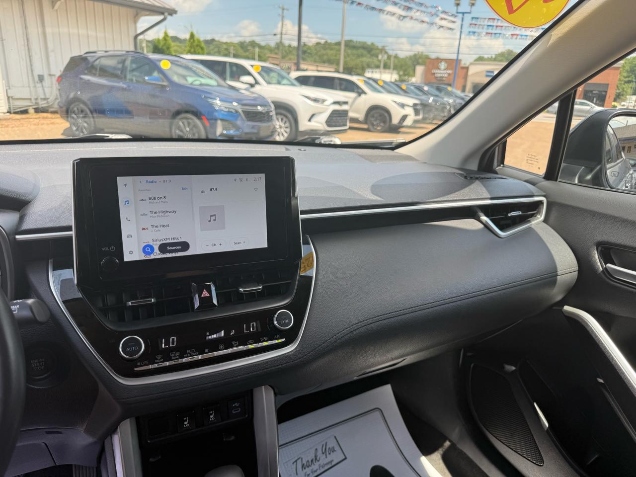 Toyota Corolla Cross XLE 4D SUV FWD 2025