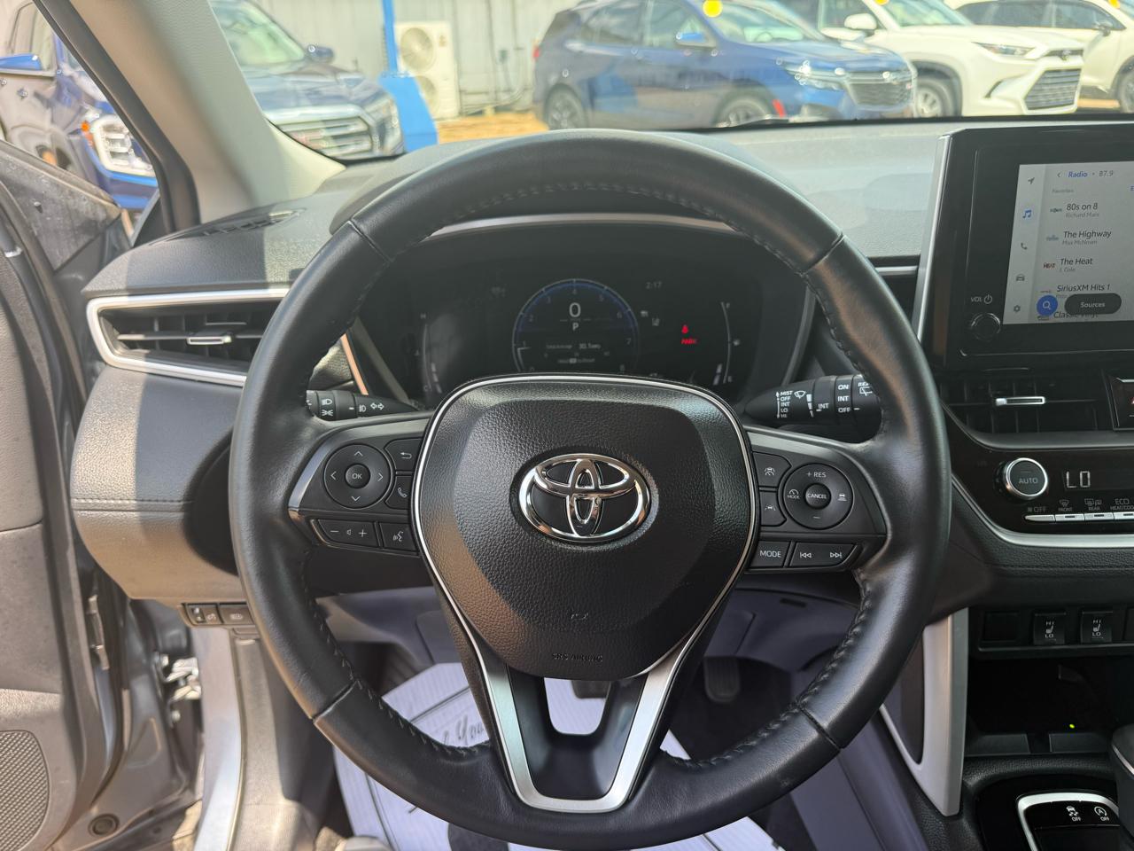 Toyota Corolla Cross XLE 4D SUV FWD 2025