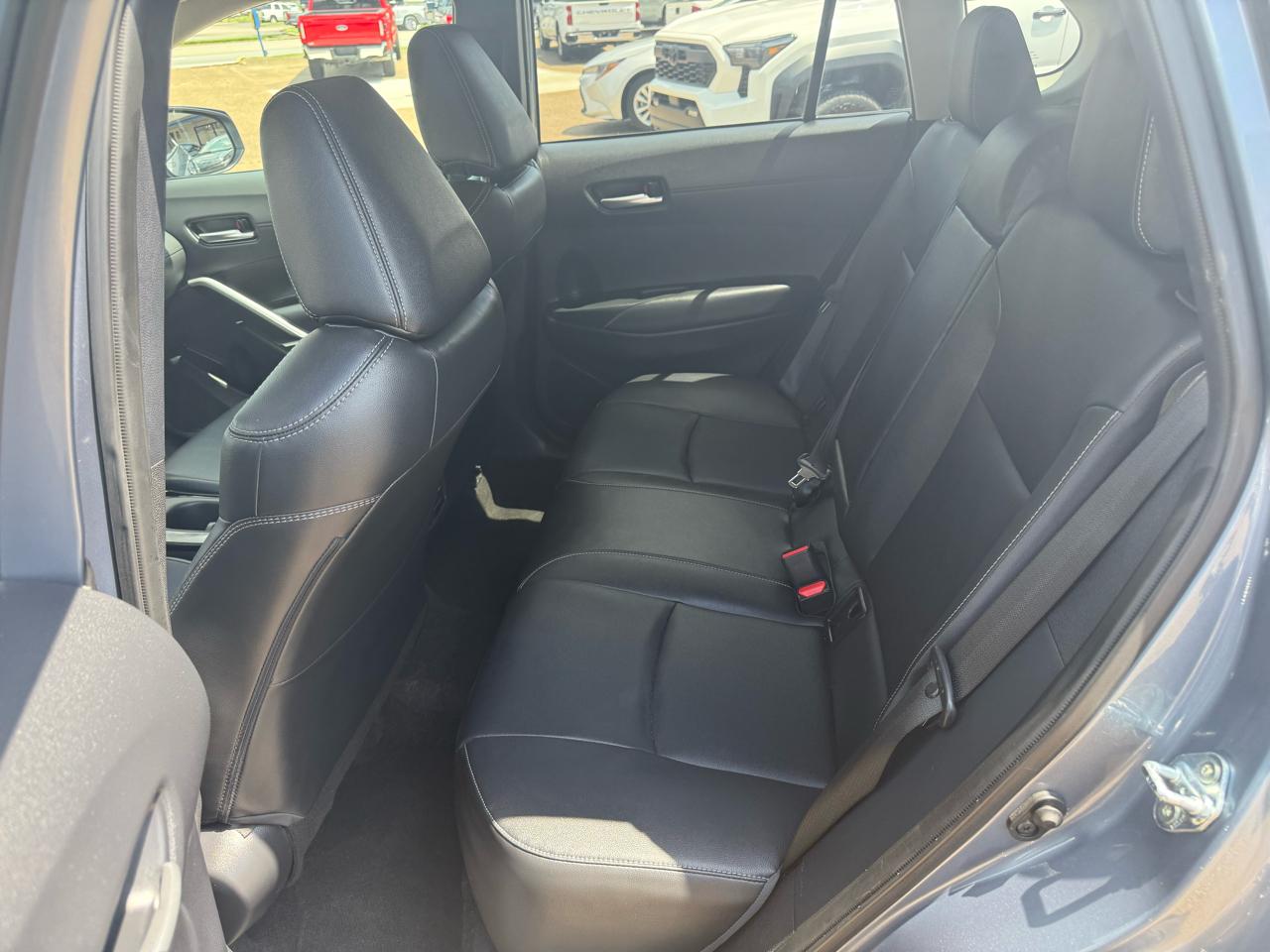 Toyota Corolla Cross XLE 4D SUV FWD 2025