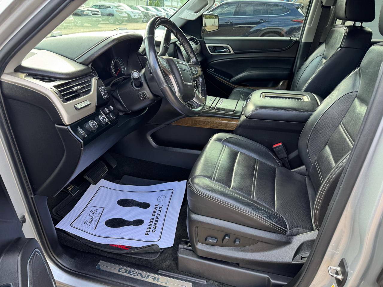 GMC Yukon XL 4WD 4dr Denali 2019