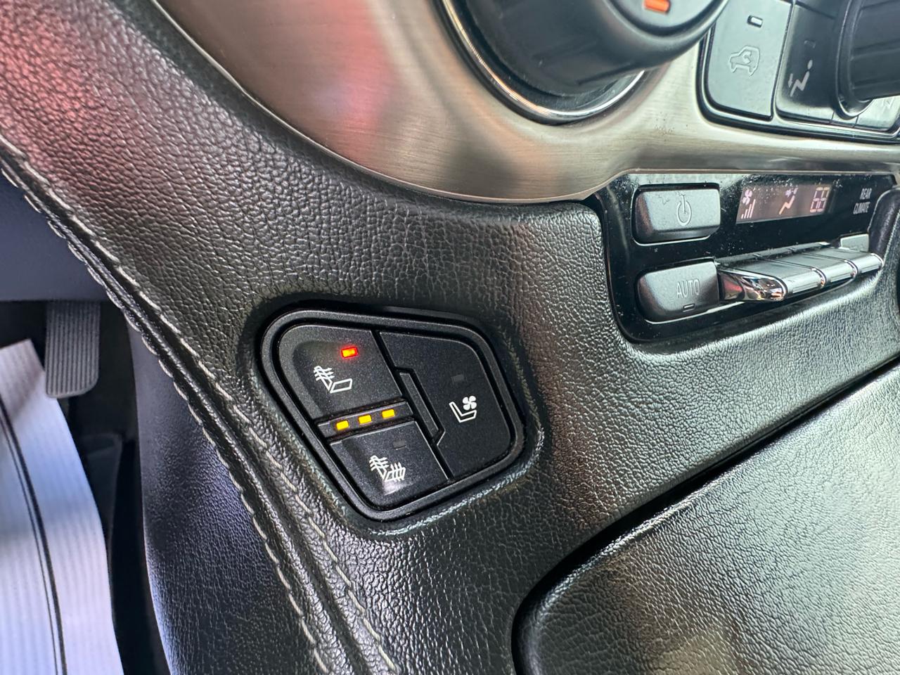 GMC Yukon XL 4WD 4dr Denali 2019