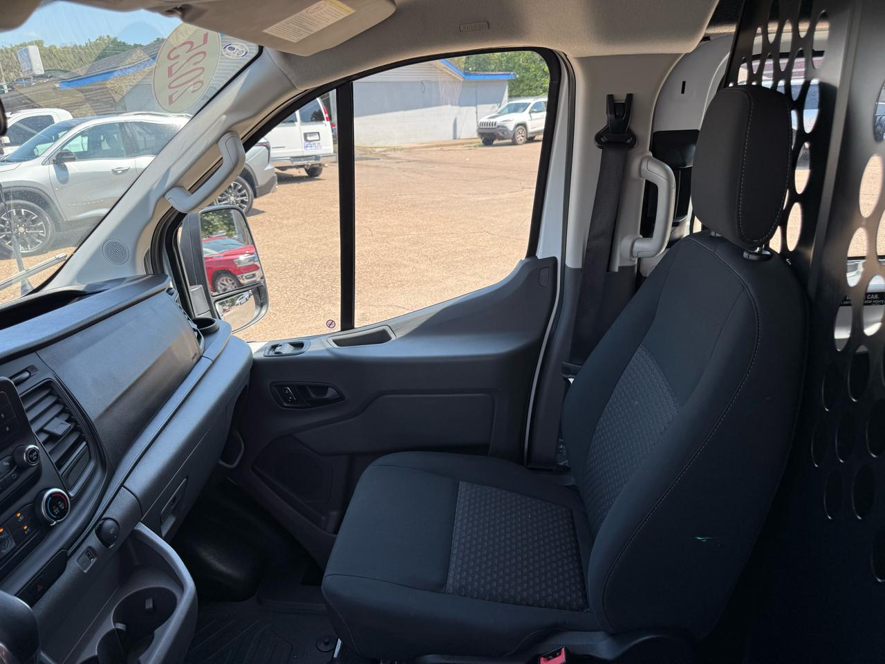 Ford Transit Cargo Van T-250 130" Low Rf 9070 GVWR RWD 2025