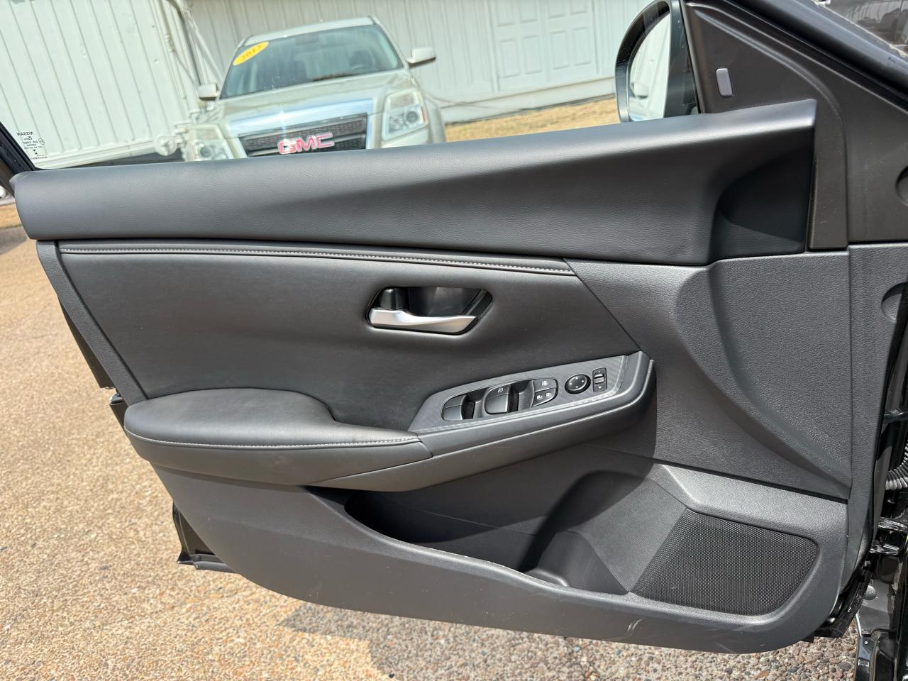 Nissan Sentra SV CVT 2025