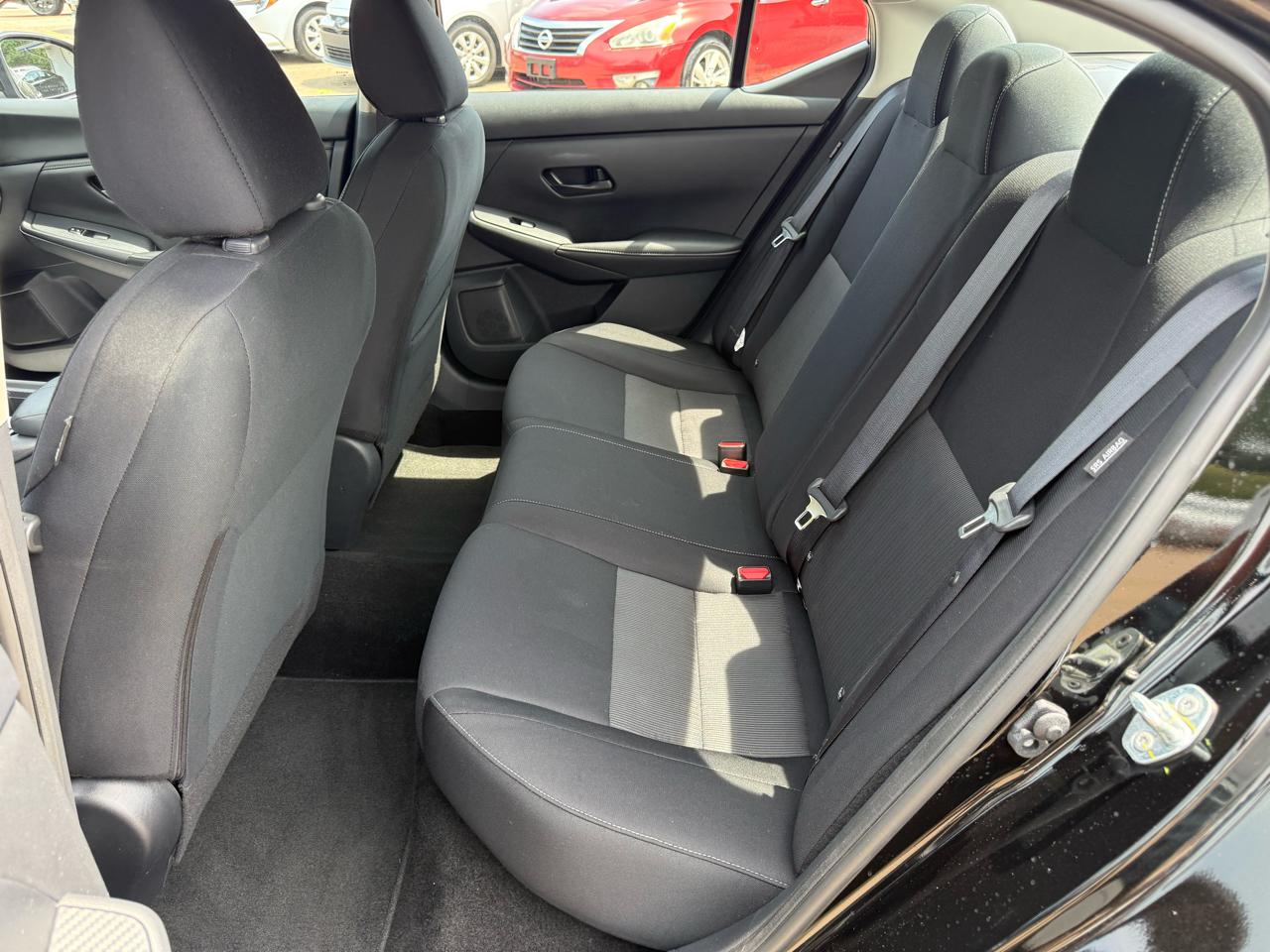 Nissan Sentra SV CVT 2025