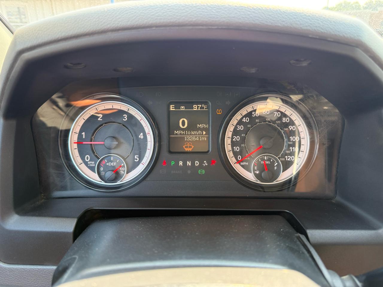 RAM 2500 SLT 4x4 Crew Cab 8' Box 2018