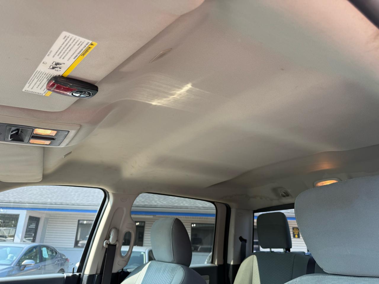 RAM 2500 SLT 4x4 Crew Cab 8' Box 2018