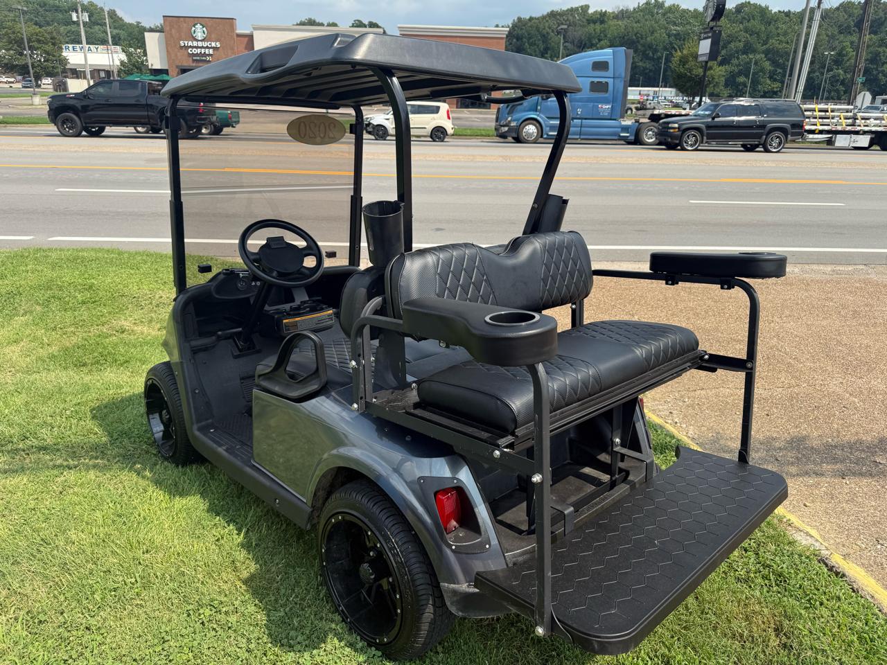 EZ-GO Golf Cart  2020