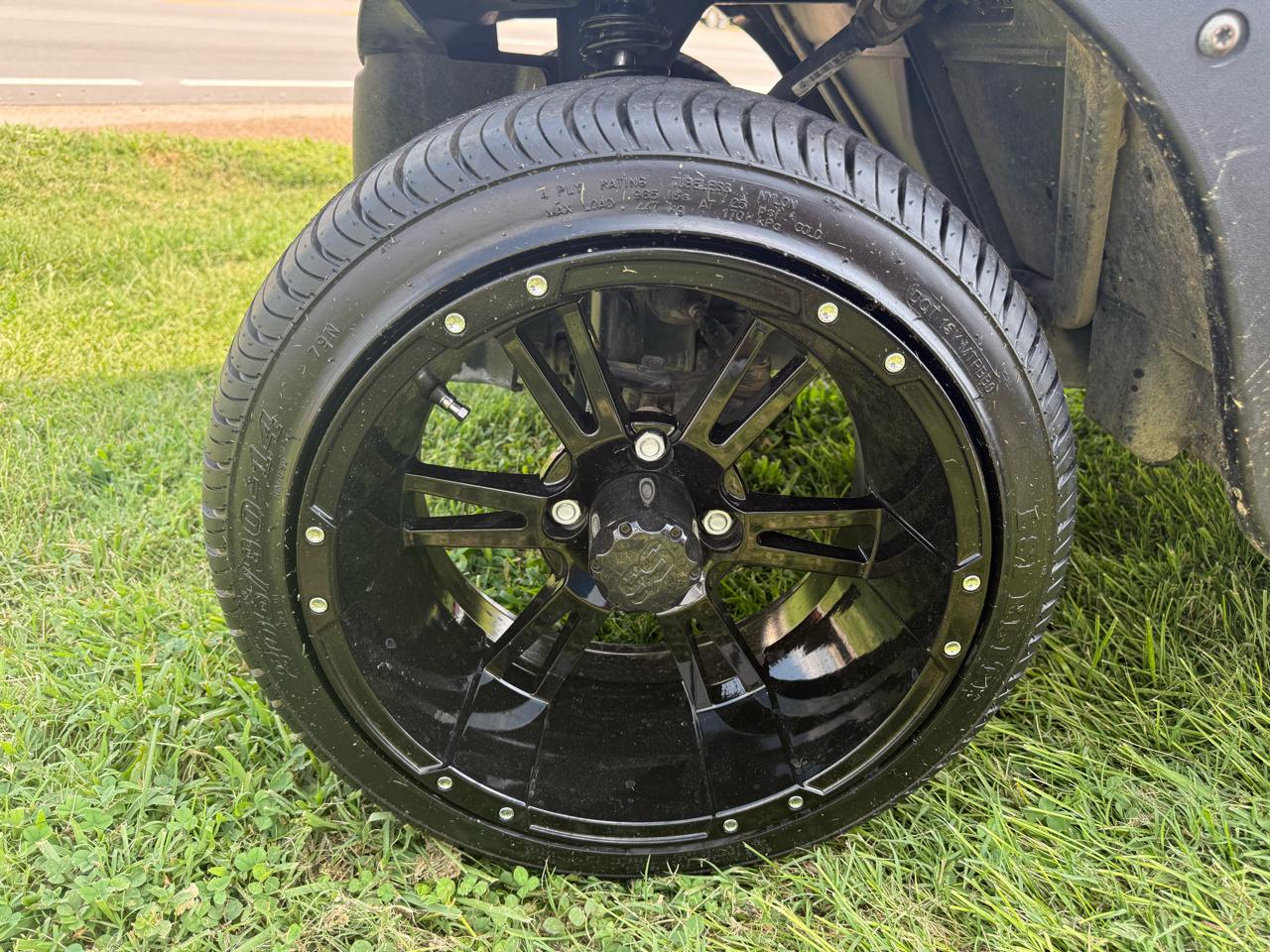 EZ-GO Golf Cart  2020