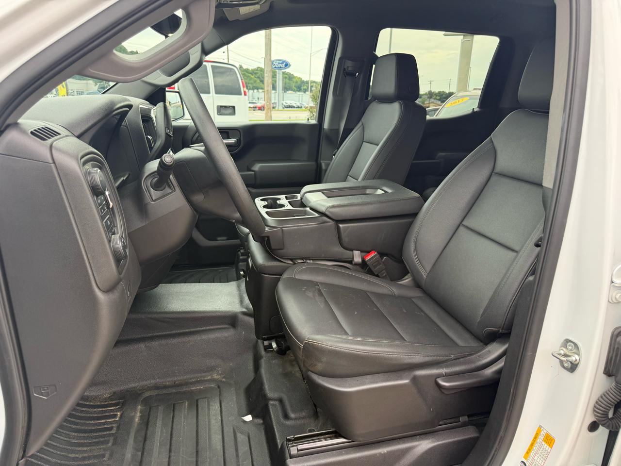 Chevrolet Silverado 1500 4WD Crew Cab 147" Work Truck 2025