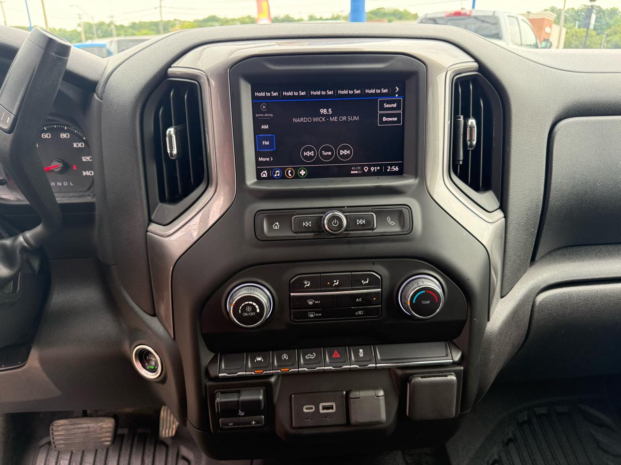 Chevrolet Silverado 1500 4WD Crew Cab 147" Work Truck 2025