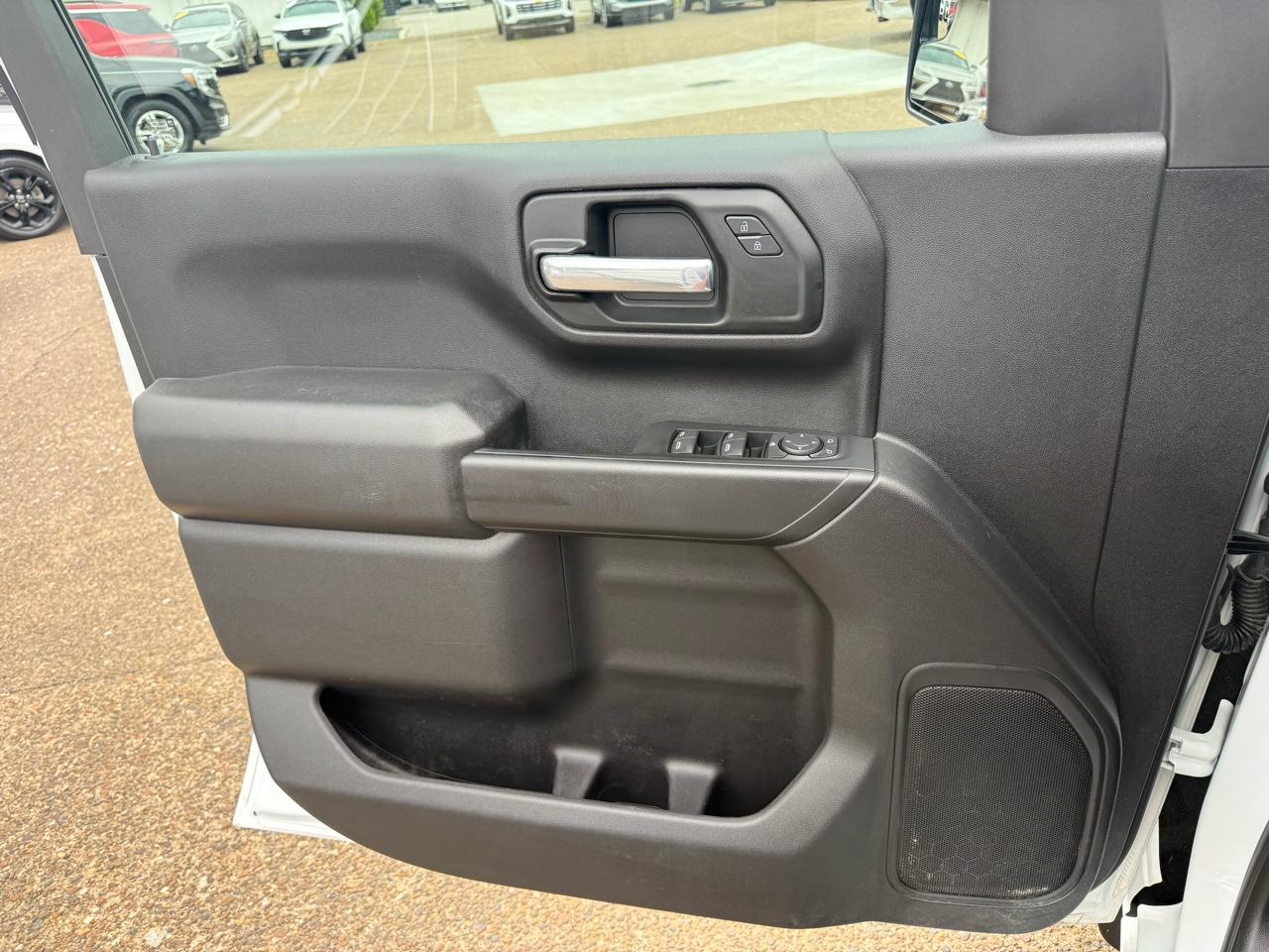 Chevrolet Silverado 1500 4WD Crew Cab 147" Work Truck 2025