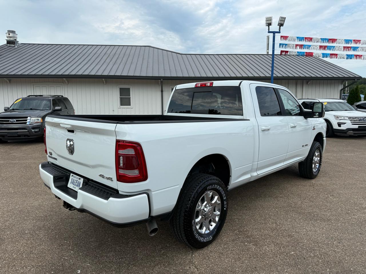 RAM 2500 Laramie 4x4 Crew Cab 6'4" Box 2024