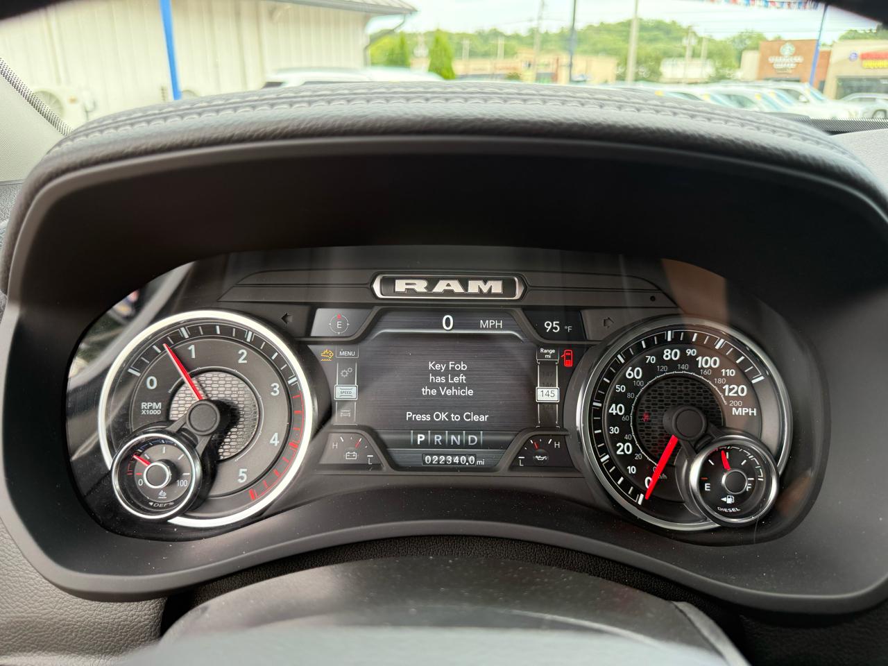 RAM 2500 Laramie 4x4 Crew Cab 6'4" Box 2024