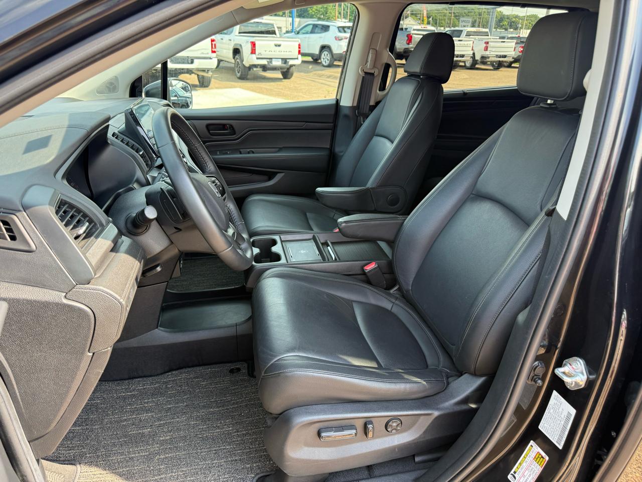 Honda Odyssey EX-L Auto 2025