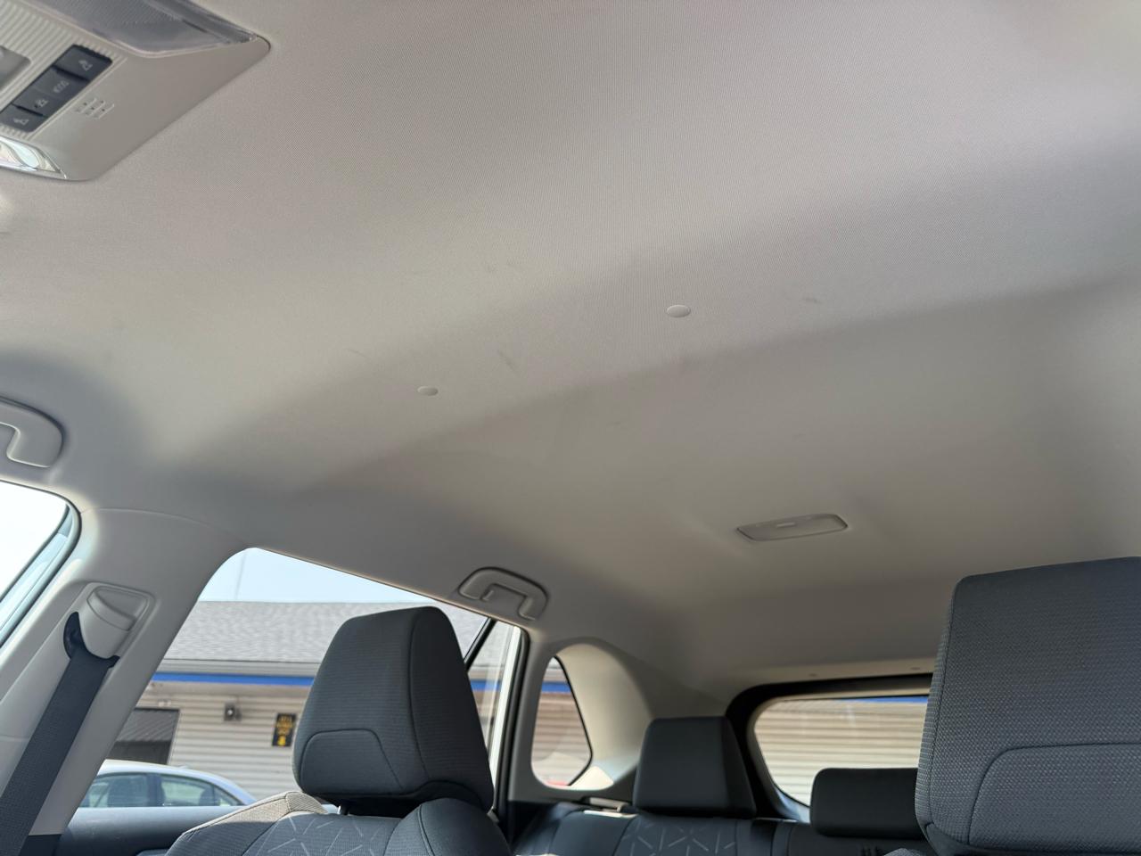 Toyota RAV4 XLE AWD (Natl) 2025