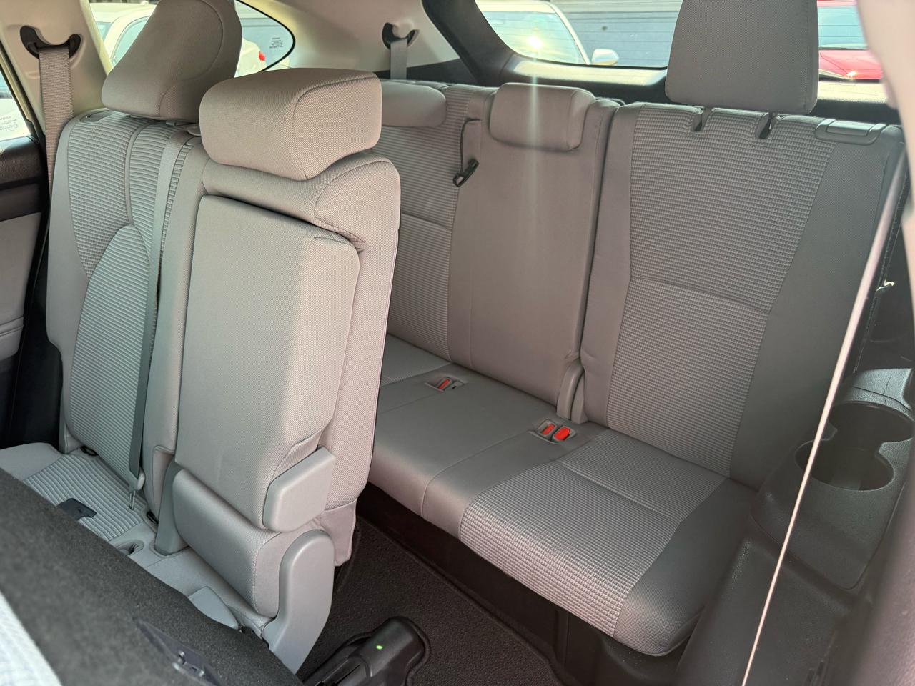 Toyota Highlander Hybrid LE FWD (Natl) 2021