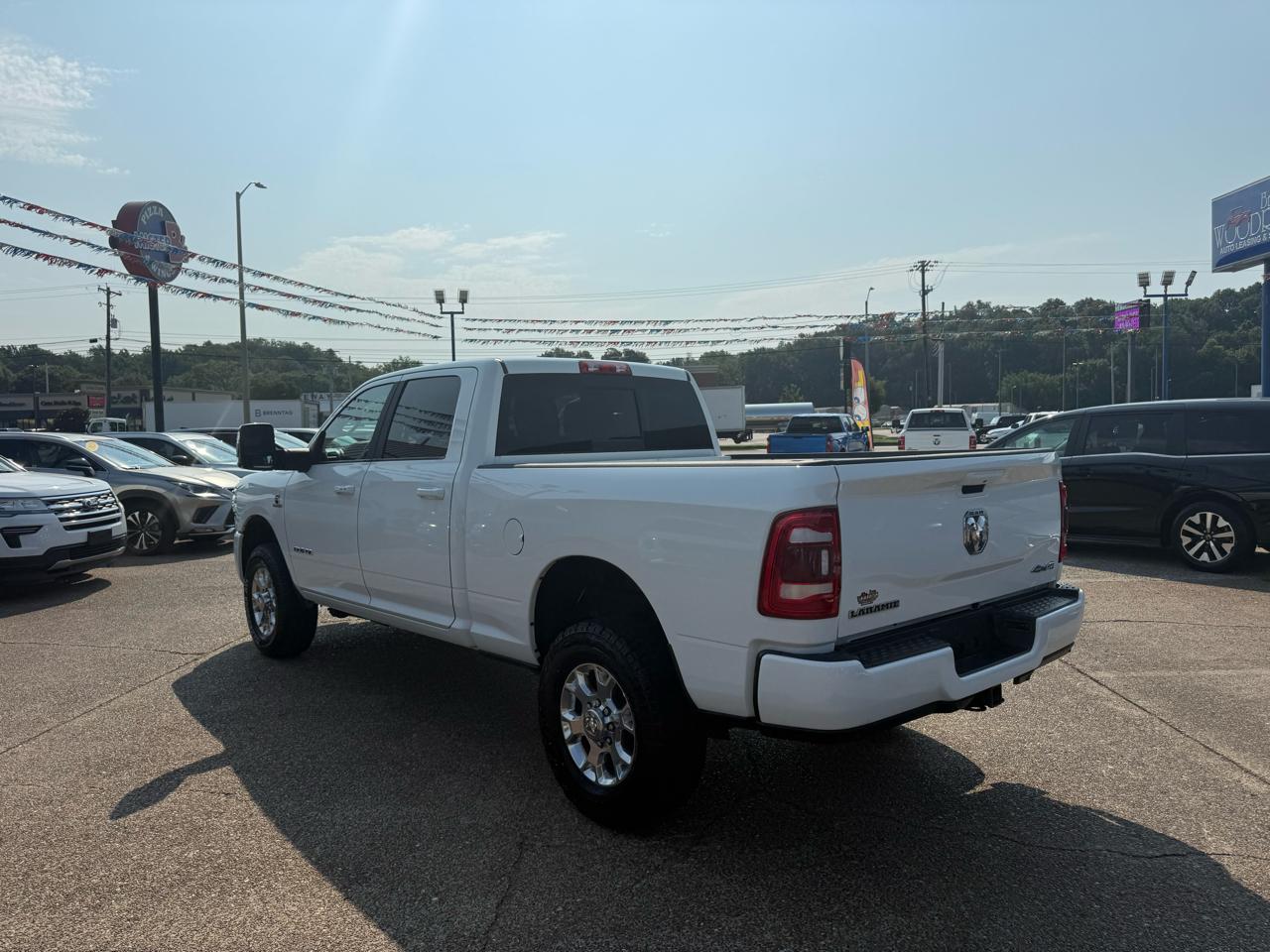 RAM 2500 Laramie 4x4 Crew Cab 6'4" Box 2024