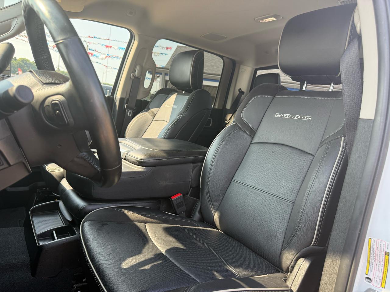 RAM 2500 Laramie 4x4 Crew Cab 6'4" Box 2024