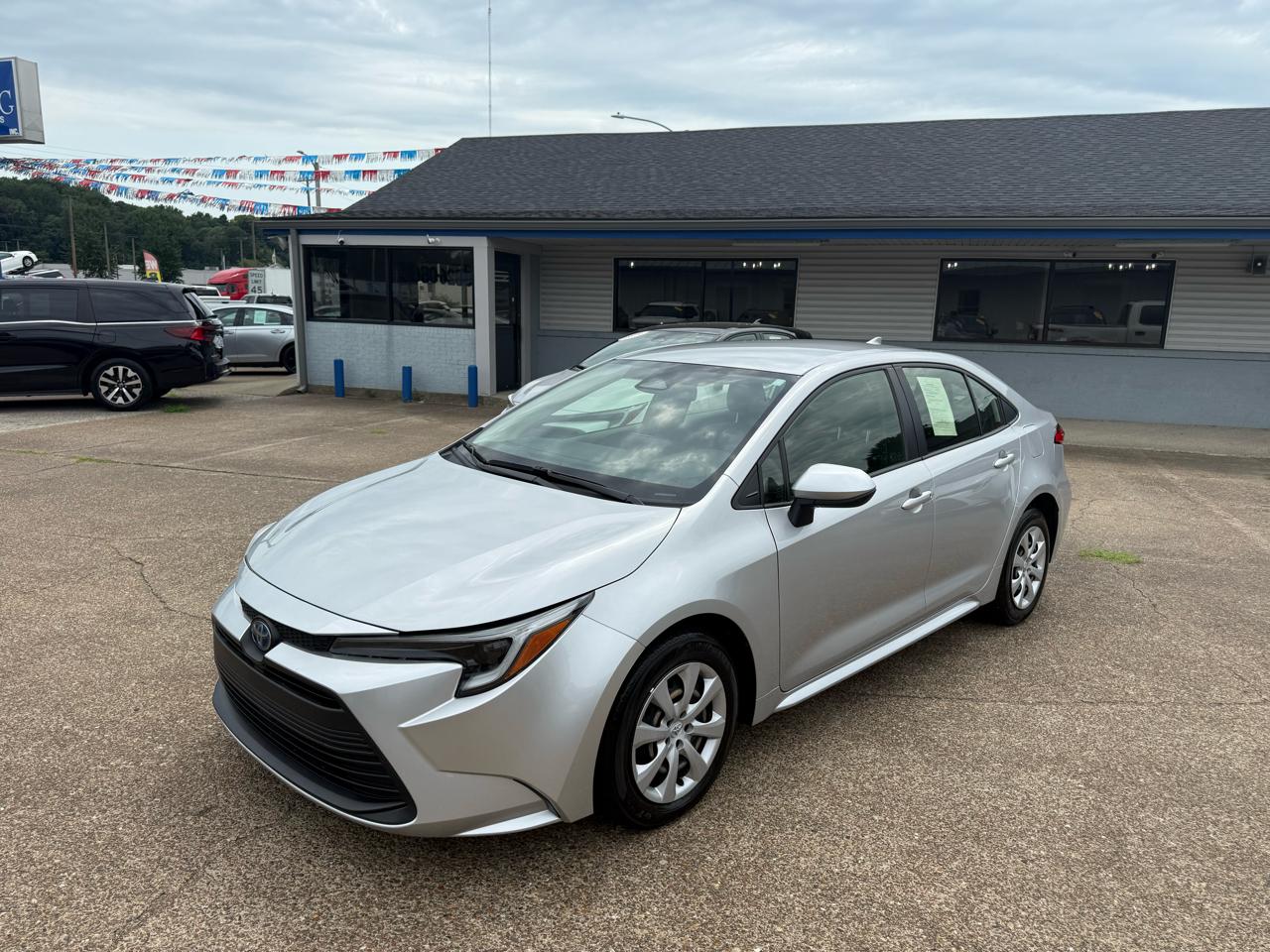 Toyota Corolla Hybrid LE FWD (Natl) 2024