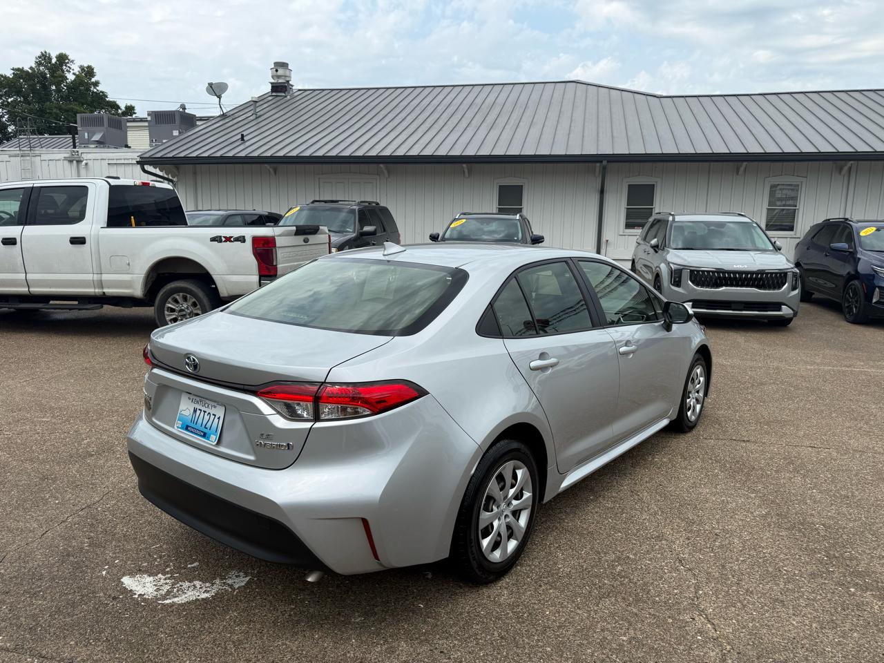Toyota Corolla Hybrid LE FWD (Natl) 2024