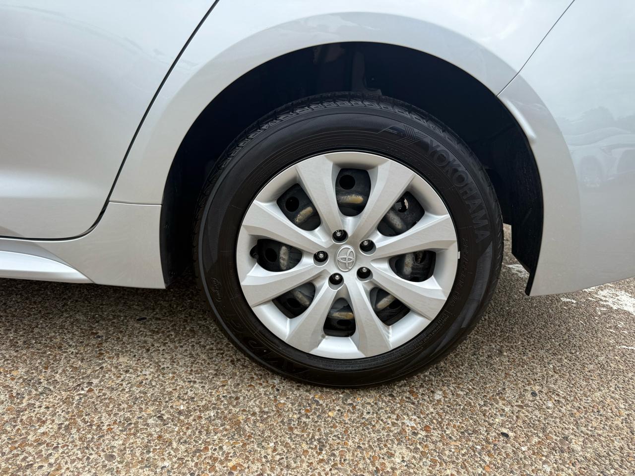 Toyota Corolla Hybrid LE FWD (Natl) 2024