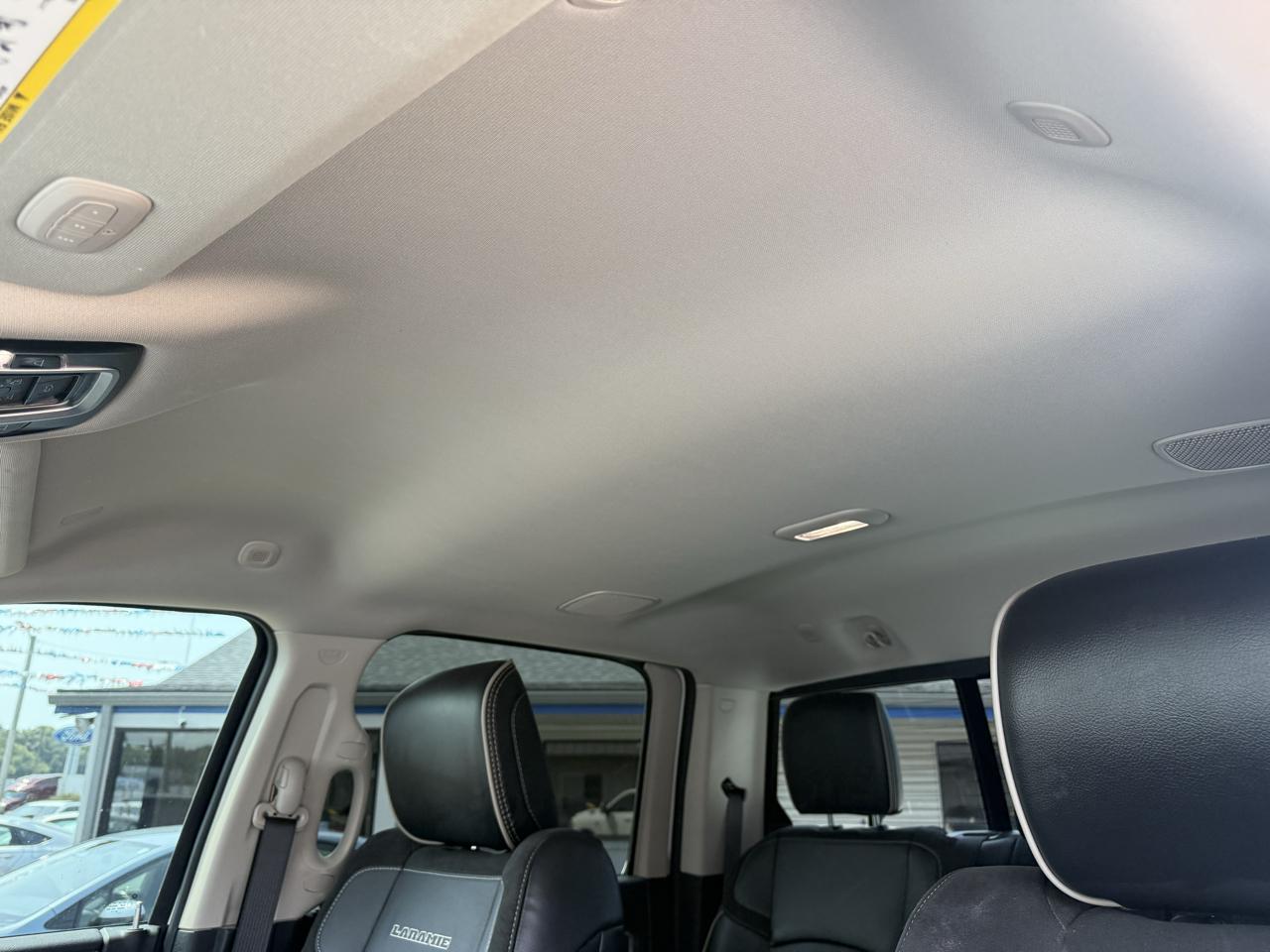 RAM 2500 Laramie 4x4 Crew Cab 6'4" Box 2024