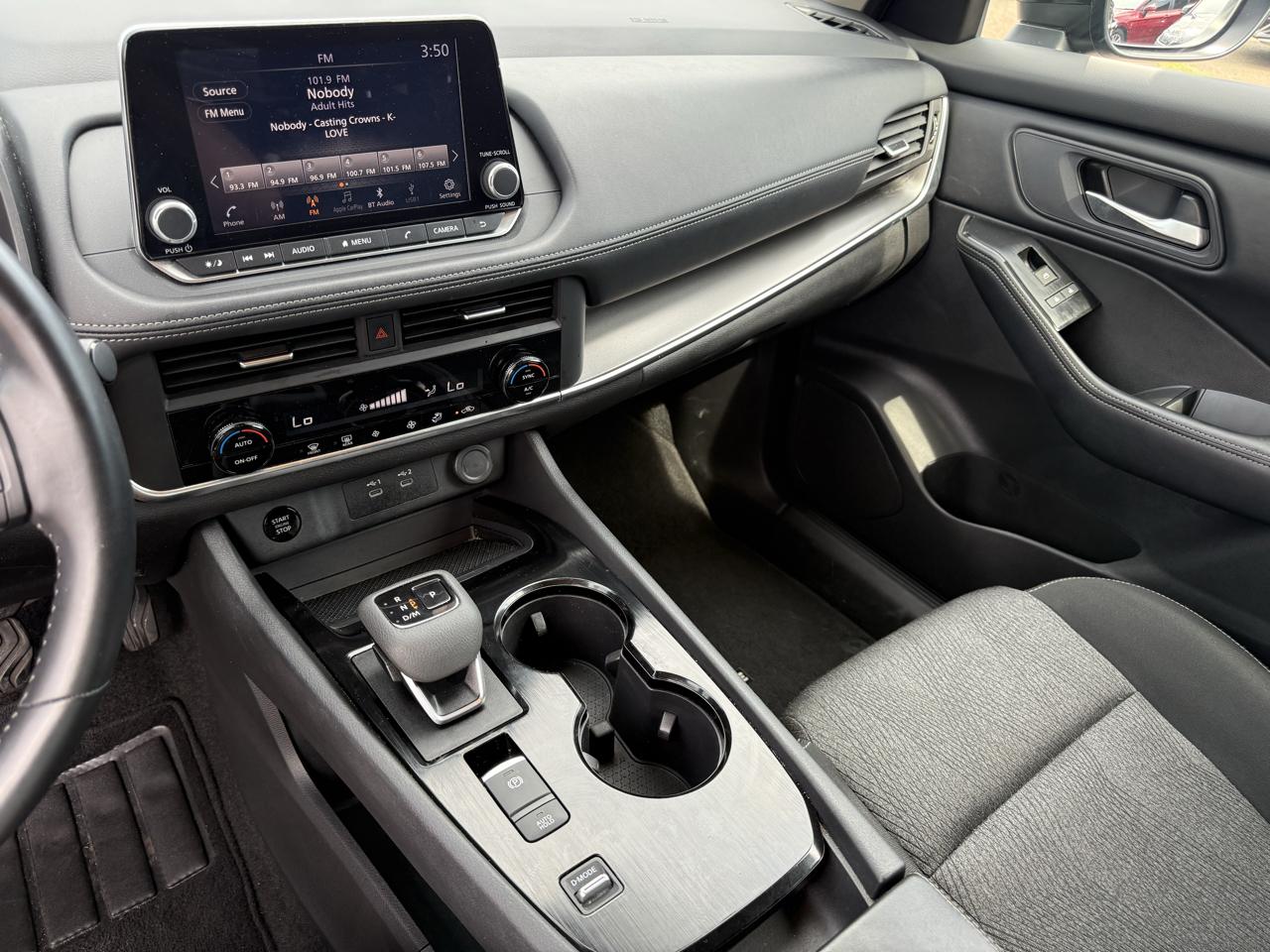 Nissan Rogue FWD SV 2025