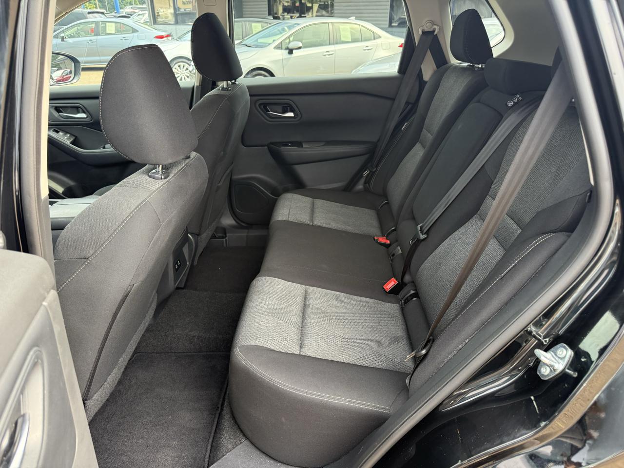 Nissan Rogue FWD SV 2025