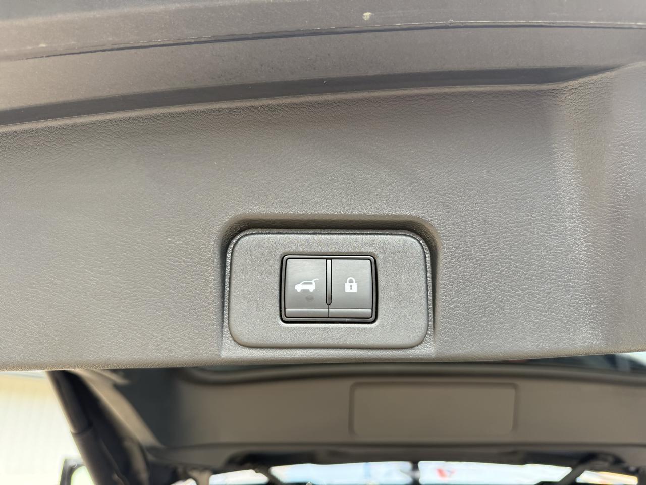 Nissan Rogue FWD SV 2025