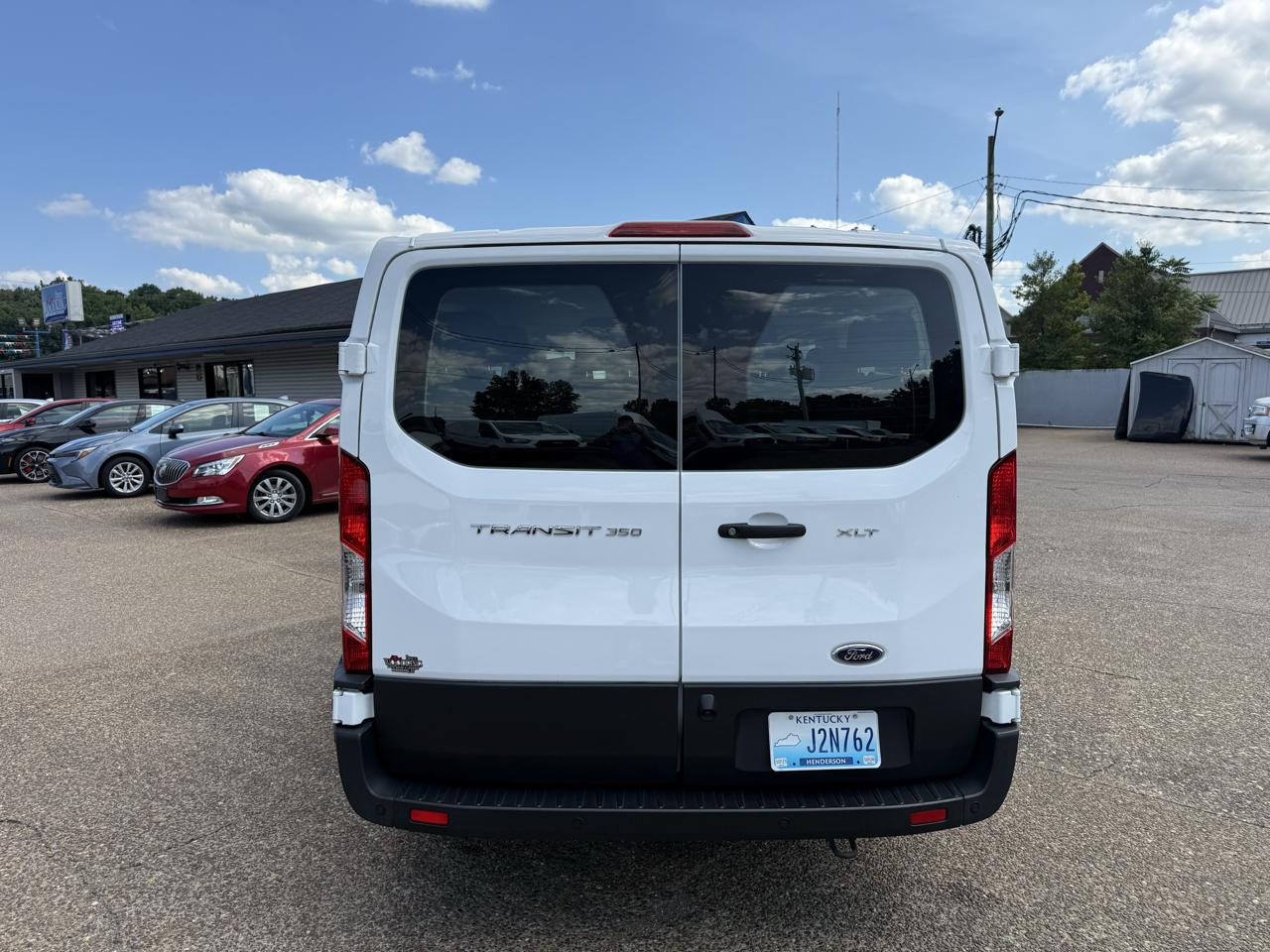 Ford Transit Passenger Wagon T-350 148" Low Roof XLT RWD 2023