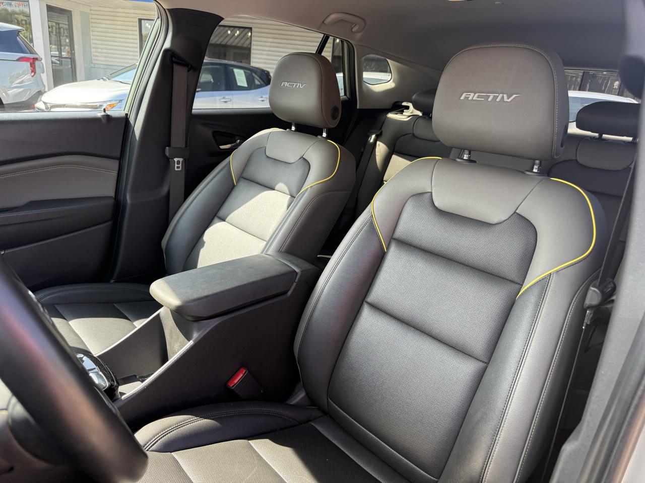 Chevrolet Trax FWD 4dr ACTIV 2025