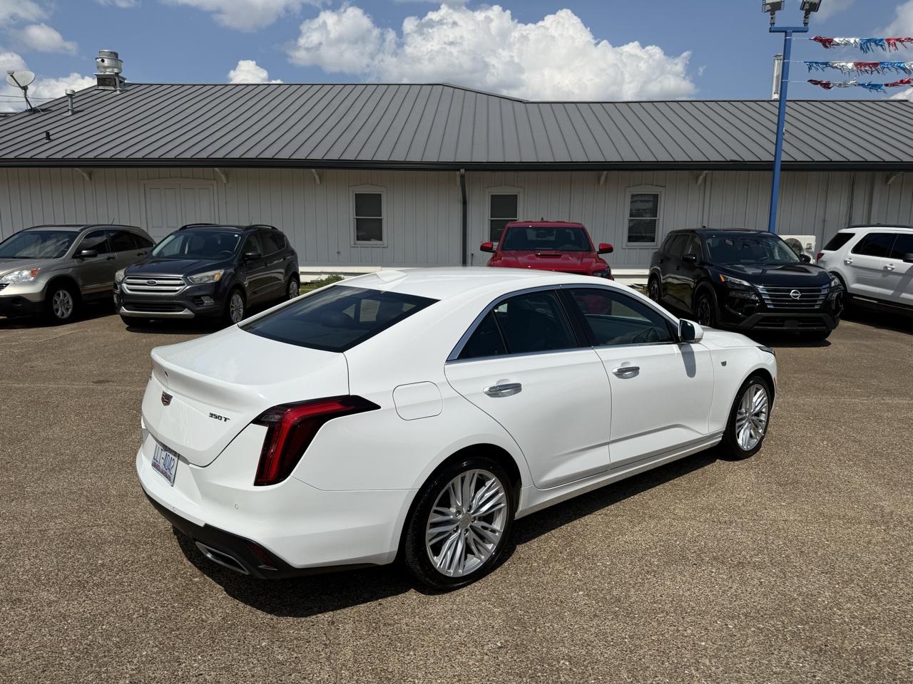 Cadillac CT4 4dr Sdn Premium Luxury 2026