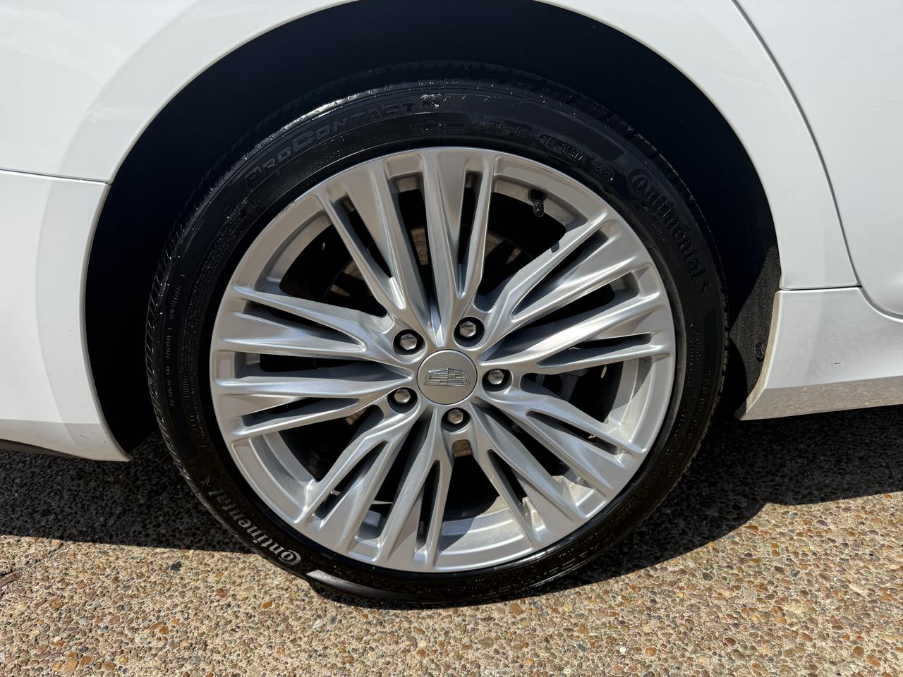 Cadillac CT4 4dr Sdn Premium Luxury 2026