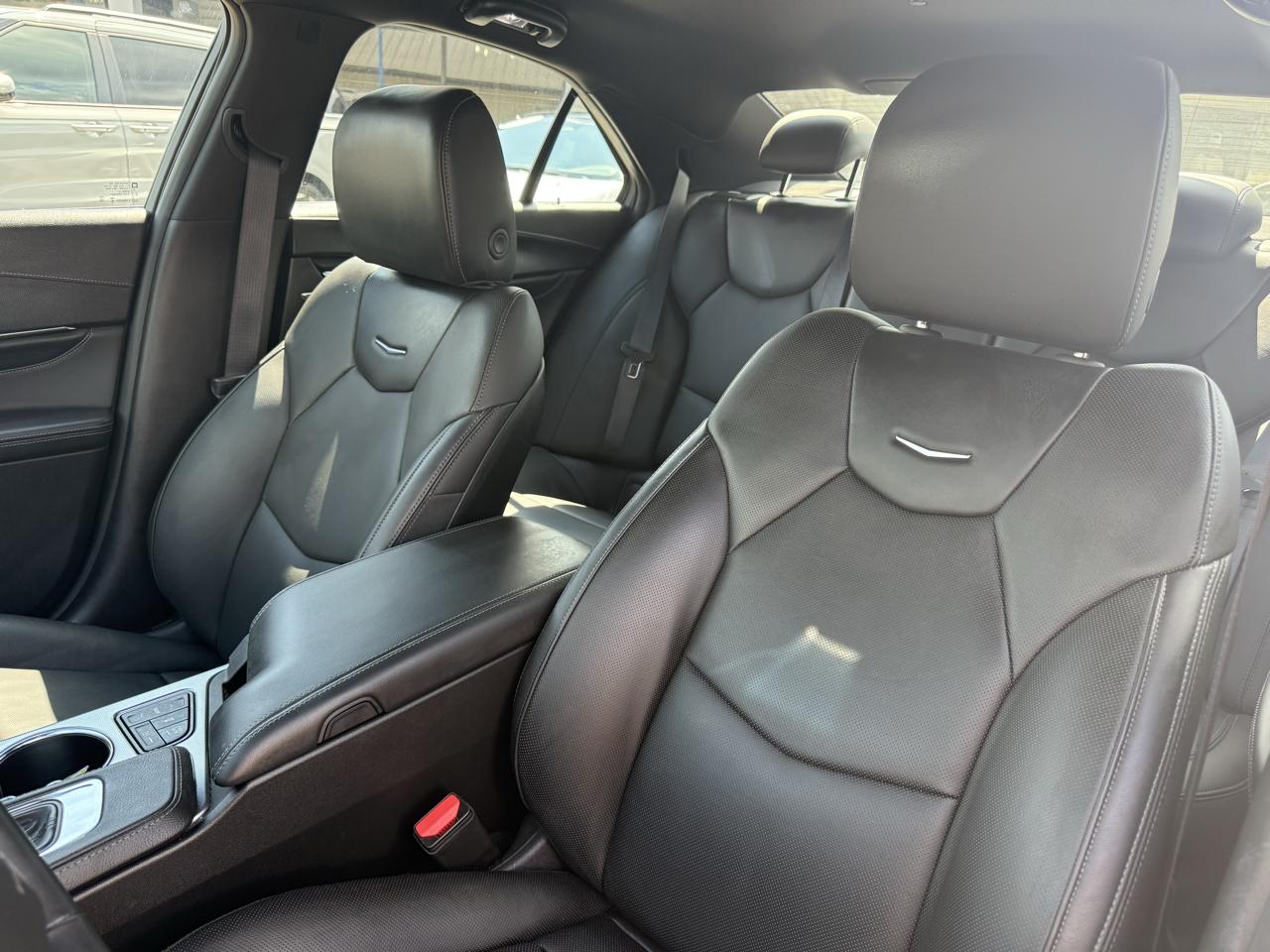 Cadillac CT4 4dr Sdn Premium Luxury 2026