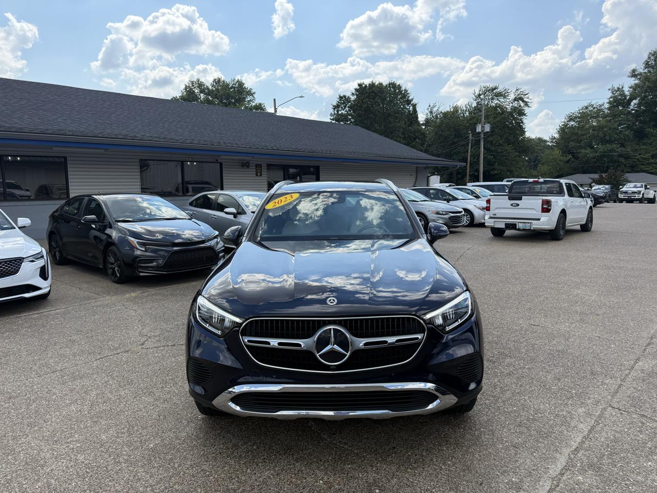 Mercedes-Benz GLC GLC 300 4MATIC SUV 2023