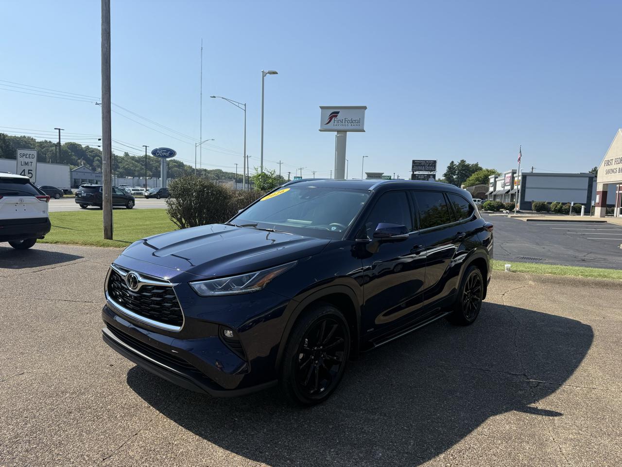 Toyota Highlander Hybrid Limited AWD (Natl) 2026