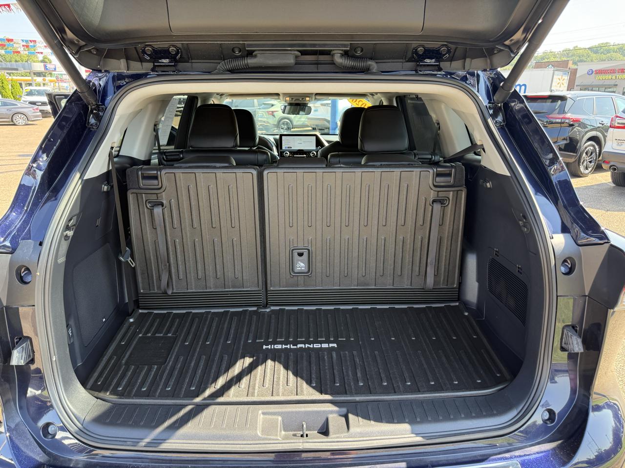Toyota Highlander Hybrid Limited AWD (Natl) 2026