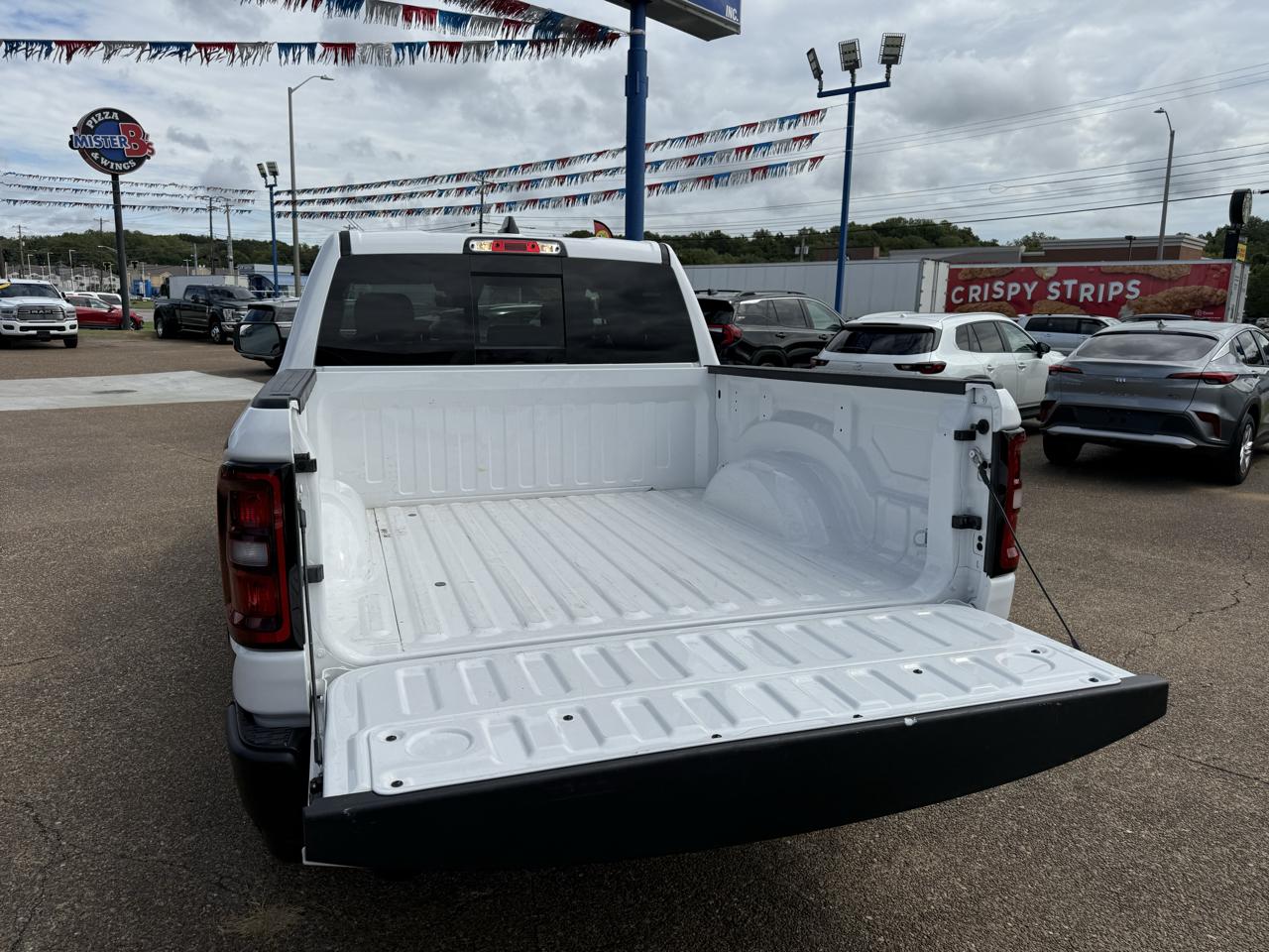 RAM 1500 4WD Crew Cab 140.5" Rebel 2026