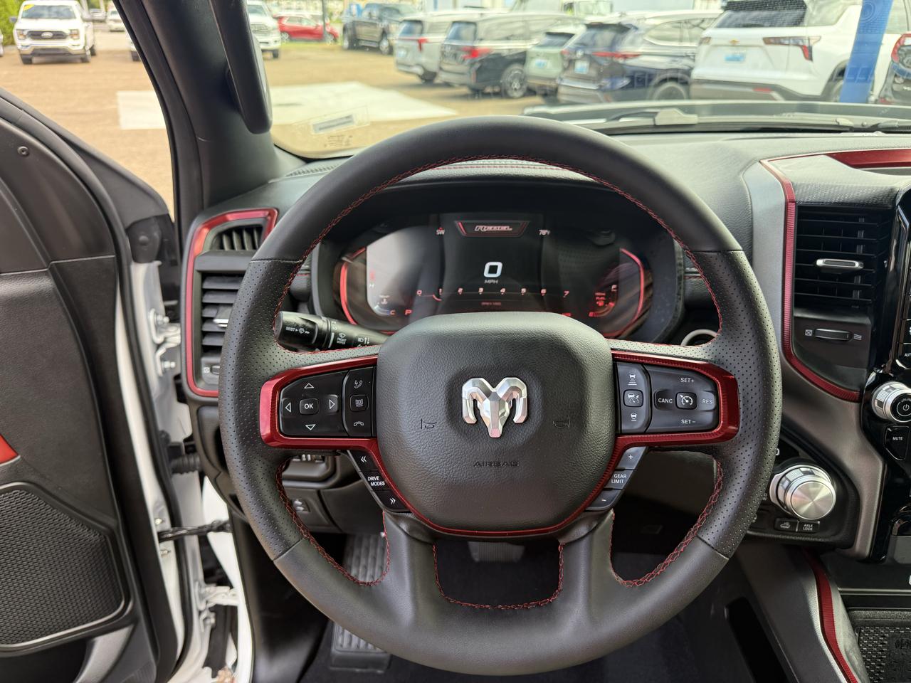 RAM 1500 4WD Crew Cab 140.5" Rebel 2026