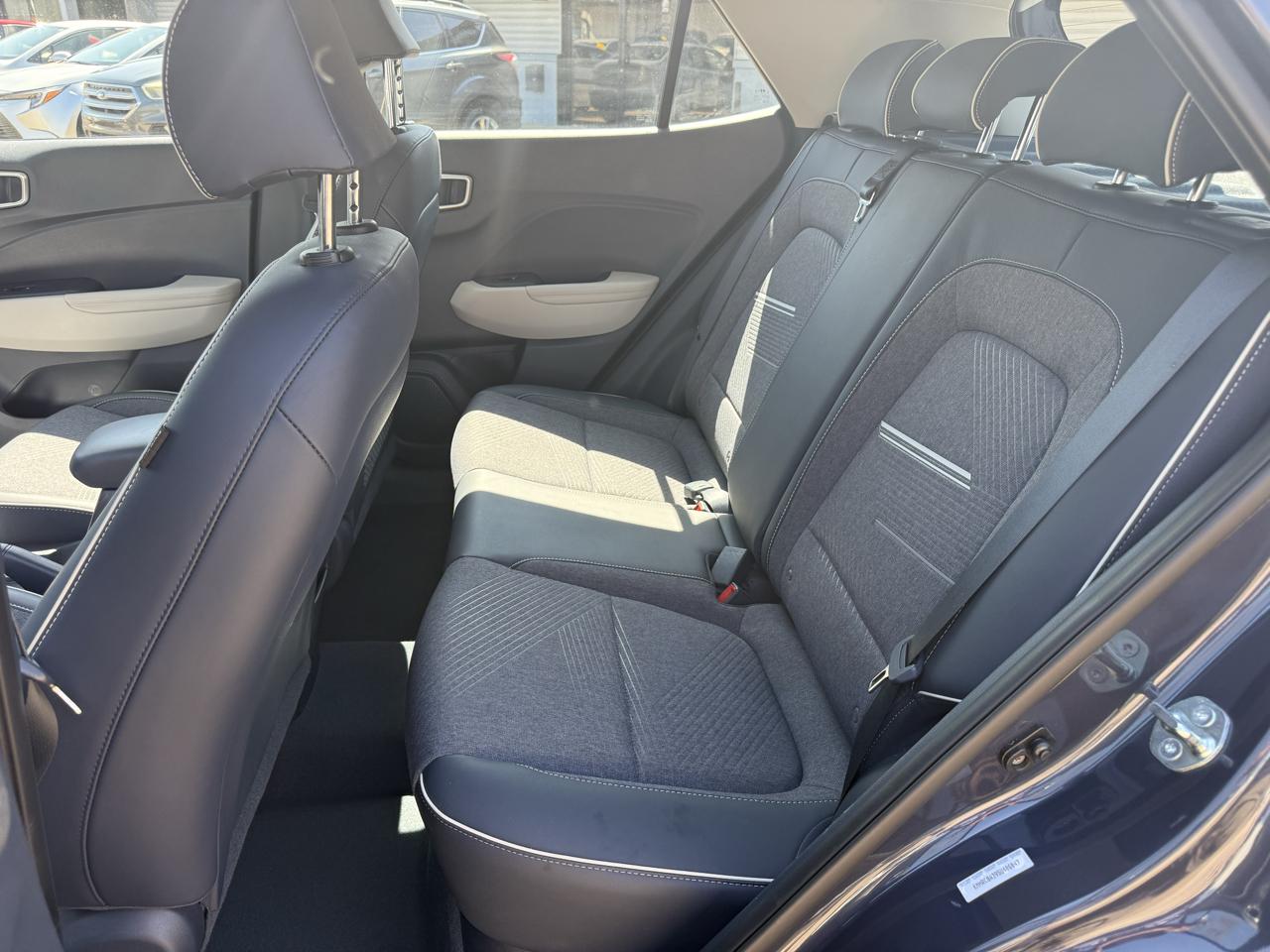 Hyundai Venue Limited IVT 2025