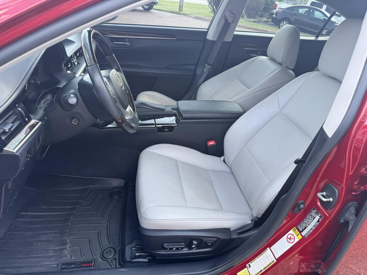 Lexus ES 350 4dr Sdn 2014